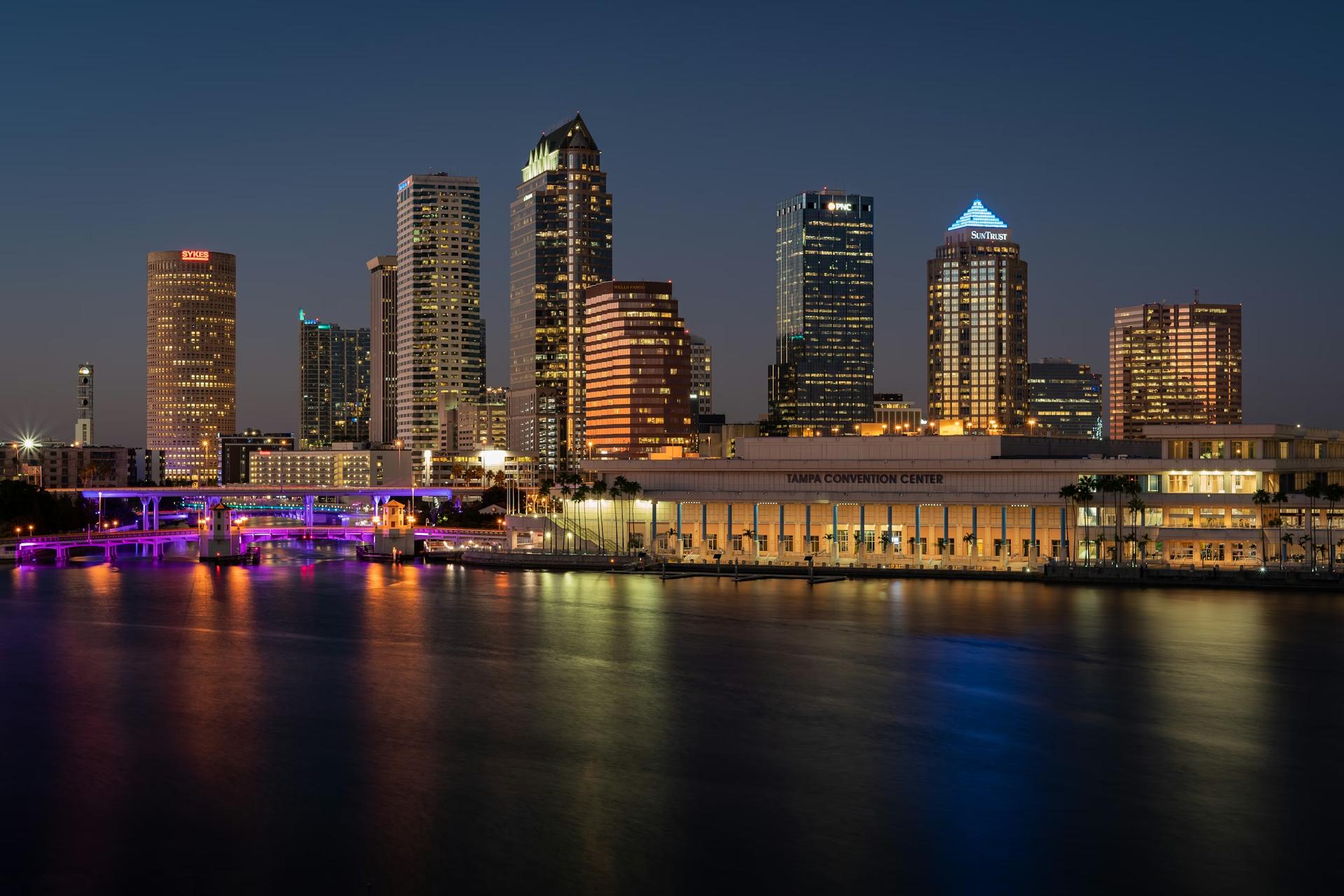 Tampa, FL